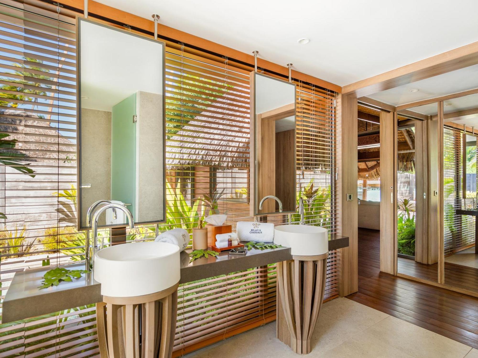 Le Bora Bora By Pearl Resorts Esterno foto